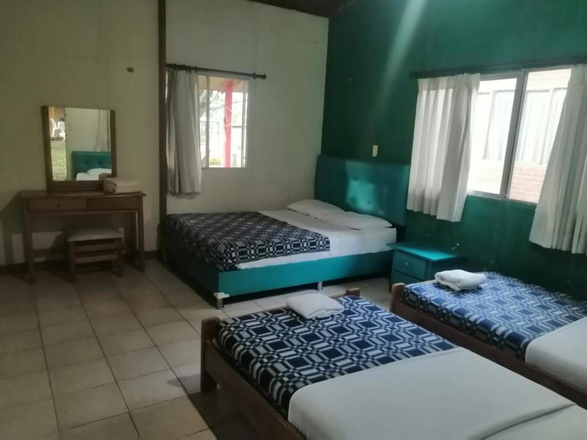 Megahotel
